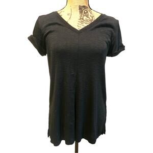 J. Jill 100% Pima Cotton T Shirt Short Sleeve V Neck Side Slit Black NWOT Sz XS